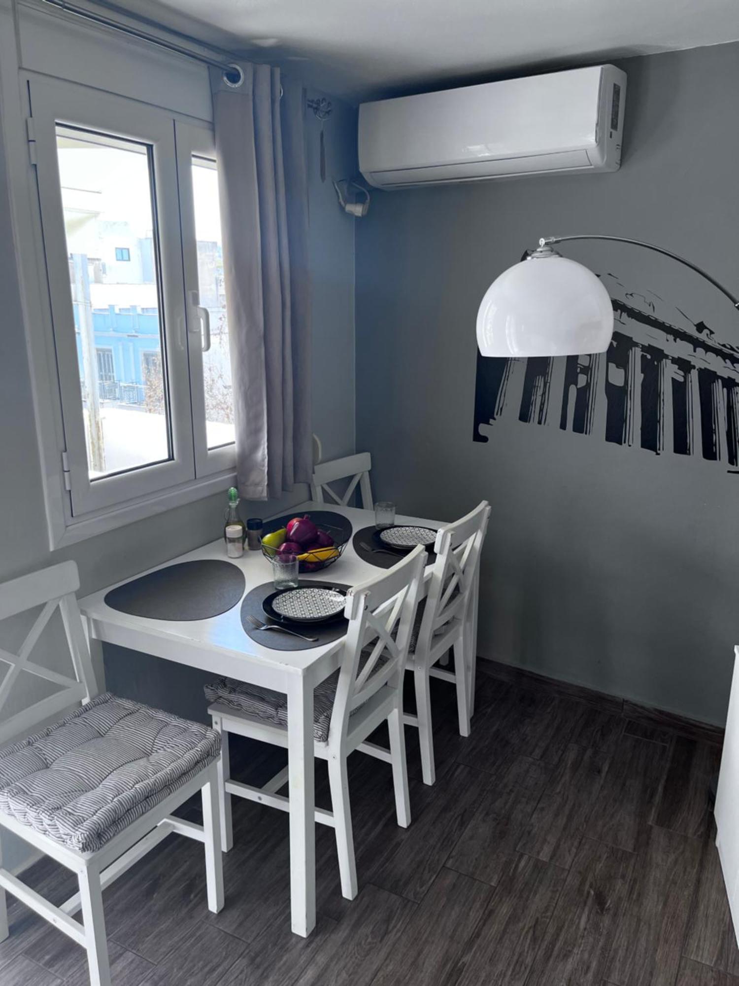 Cozy Studio Apartment In The Heart Of Atina Dış mekan fotoğraf